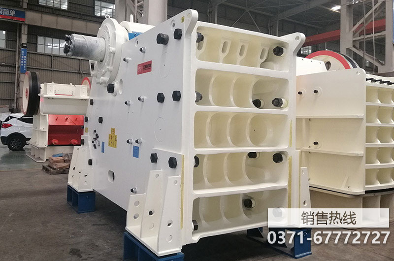 影響鵝卵石破碎機(jī)價(jià)格的三大因素