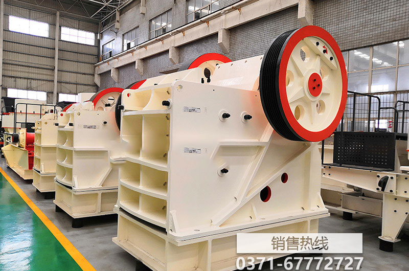 小型石頭碎粉機(jī)多少錢一臺(tái)？石頭打粉機(jī)價(jià)格貴不貴